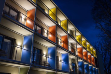 auenansicht-nacht-beleuchtung-balkone-jufa-hotel-bad-radkersburg-720x480.jpg