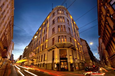 Außenfassade_ Flemings Selection Hotel Wien City.jpg