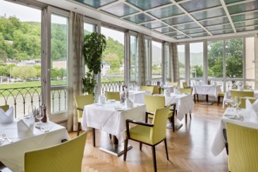 VBG6073_Radisson_Blue_Hotel_Altstadt_Restaurant_Symphonie.jpg
