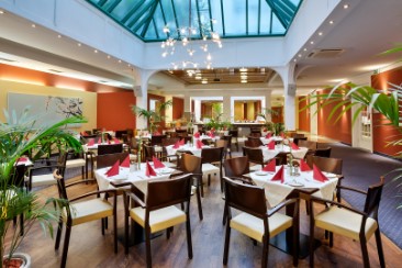 VBG14617_Austria_Trend_Hotel_Ananas_Restaurant.jpg